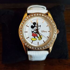 Mickey Mouse Adult Wristwatch Has New Battery and in Great Condition!